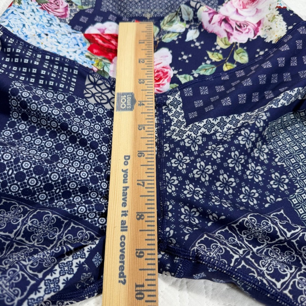 Johnny Was Active Patchwork Floral Leggings XS Blue Activewear NWOT - Picture 8 of 11